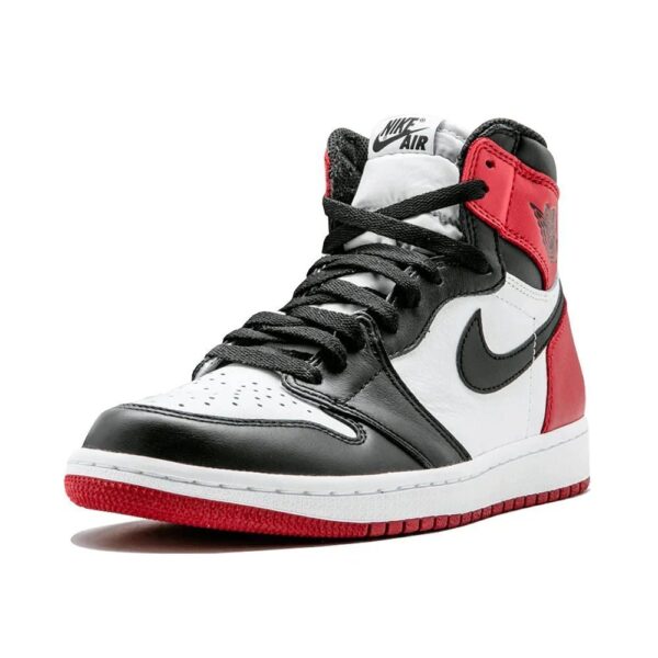 Alternative view of Jordan Retro 1 high BLACK TOE