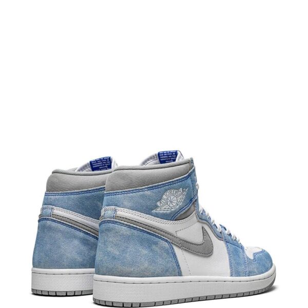 Alternative view of Jordan Retro 1 High Og HYPER ROYAL With Og Box Extra Laces Semi Ua