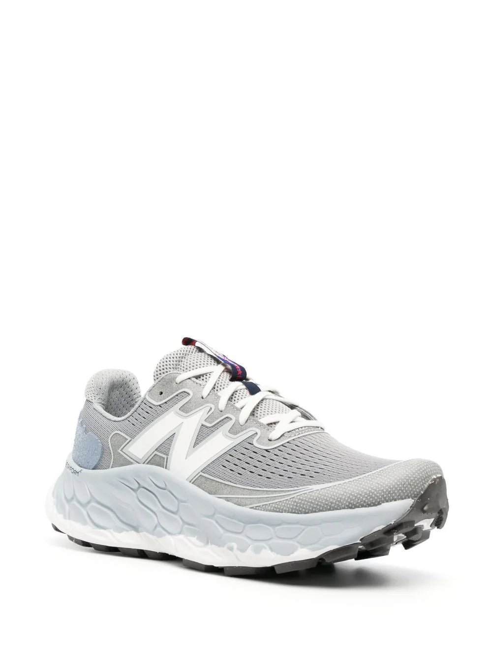 New Balancee Fresh Foam More Trail v3 Grey - Image 2