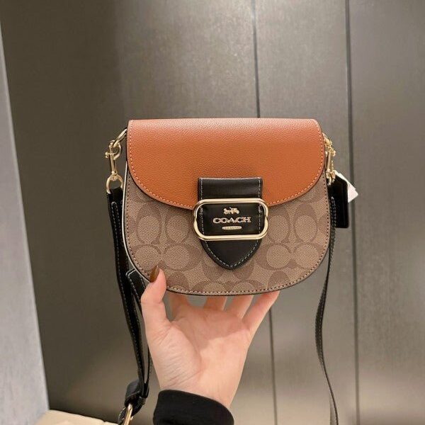 Branded  CH moran saddle with og box (CH-1135)