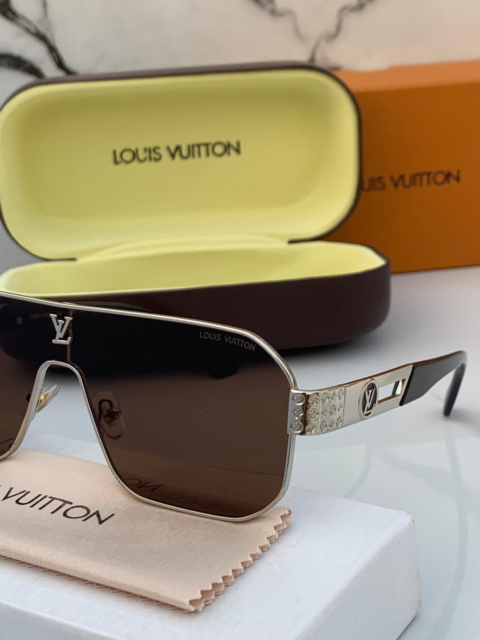 Branded LV 129 silver brown Sunglasses (With Original Kit) - Image 2