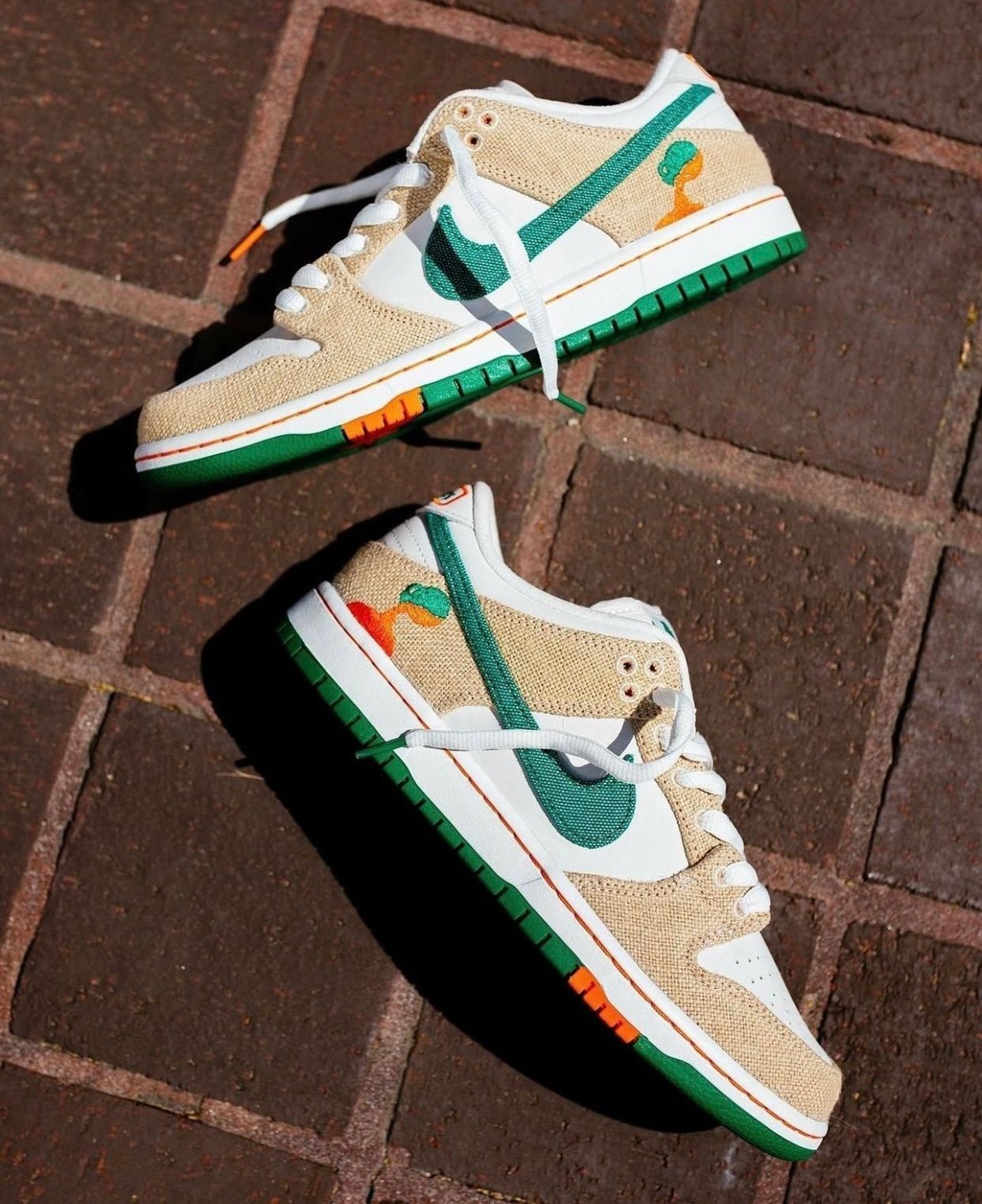 Branded Dunk Low X Jarritos For Men's - Image 2