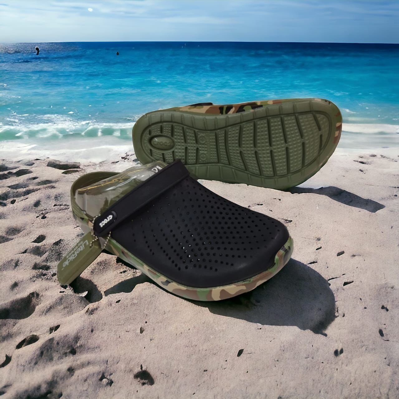 CROCS LITERIDE CAMO CLOG SANDAL - Image 2