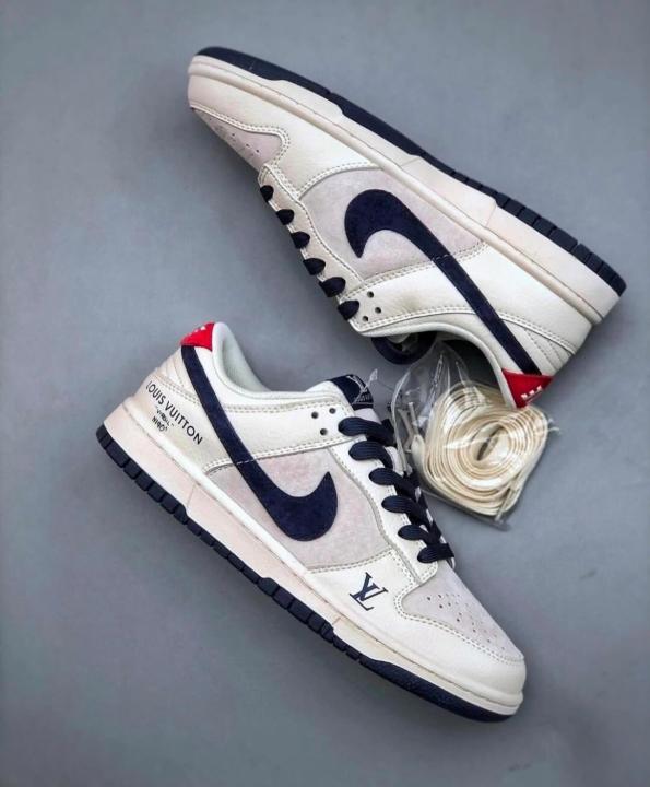 LOUUIS VUITTON X NIKKE SB DUNK LOW NAVY - Image 2